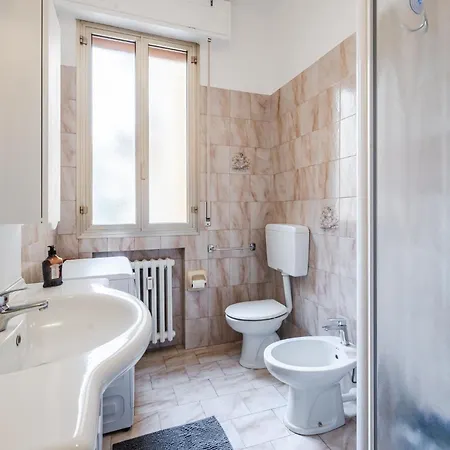 Smart Near Policlinico & Center Penzion