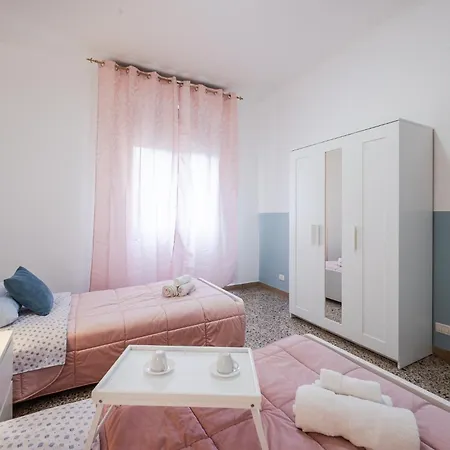 Smart Near Policlinico & Center *